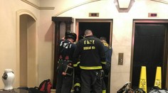 Hrozná tragédia na videu: Muž zomrel, keď chcel vystúpiť z výťahu