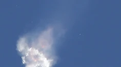 Raketa SpaceX vezúca zásoby na ISS sa krátko po štarte rozpadla