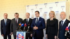 Chovan odchádza z SNS. To, že pred voľbami rokoval so Smerom, odmieta