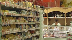 Bič na reťazce nebude až taký bolestivý. Špeciálna daň by zruinovala vidieckych obchodníkov