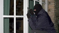 Dôchodca zo Šale prekvapil zlodeja, stálo ho to život