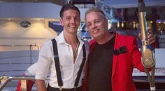 Homosexuál (50) sa teší z druhého dieťaťa s priateľom (25), ktorý kedysi chodil s jeho dcérou