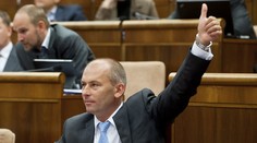 Kaník bude zase predseda