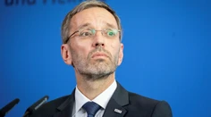 Rakúsko: Radikálny Herbert Kickl sa stal novým šéfom krajne pravicovej FPÖ