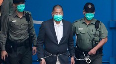 Súd v Hongkongu poslal do väzenia mediálného magnáta Jimmyho Laia