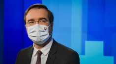 Očkovanie proti COVID-19: Pošlite otázku ministrovi Krajčímu a profesorovi Krčmérymu