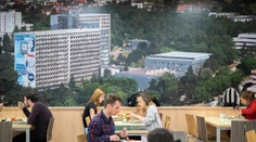 Nakazení zahraniční študenti organizovali párty na internáte Mlyny. Sprísnia preto kontroly