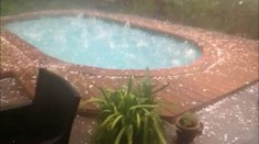 Z obrovských horúčav šok: Z neba padali krúpy ako vajíčka