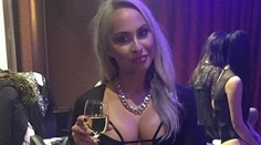 Neskutočne sexy! Z farmárky v spodnej bielizni vám padne sánka