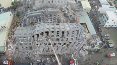 Po zemetrasení 13 mŕtvych a vyše 100 nezvestných