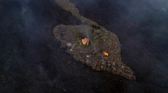 VIDEO: Zázrak na ostrove La Palma: Rodinný dom stále odoláva láve zo sopky