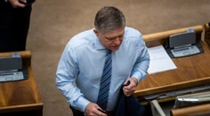 Koalícia vyzýva Smer, aby prestal v parlamente robiť obštrukcie. Rokovať chcú aj o iných témach ako o vydaní Fica