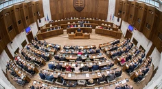 Najnovší prieskum: Koalícii by na parlamentnú väčšinu chýbalo 14 hlasov