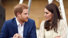 Špekulácie o odchode Harryho do USA. Expertka tvrdí, že v tom bola láska ku Kate