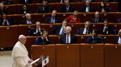Pápež František v Štrasburgu na nič a nikoho nezabudol