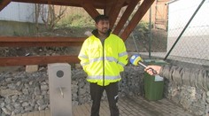 Jediná legálna stavba v osade: Spustenie výdajného automatu na vodu v Nižnom Slavkove oddialili vandali