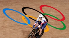 Jason Kenny sa stal prvým Britom so siedmimi zlatými medailami z olympiád