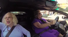 Takto to dopadne, keď necháte babičky šoférovať Lamborghini