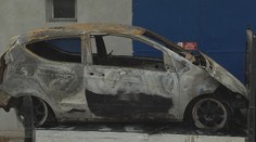 Narodeninový deň sa zmenil na peklo: Mužovi ktosi podpálil luxusné auto