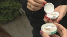 Deti objavili novú drogu. Populárne sú medzi nimi nikotínové vrecká