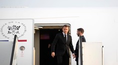 Francúzsky prezident Macron pricestoval na návštevu Izraela