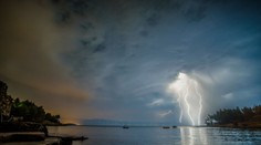 Chorvátske mestá na pobreží Istrie zaplavila voda. Komplex búrok sa ženie do ďalších letovísk