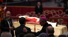 Do rakvy zosnulého emeritného pápeža Benedikta XVI. vložia písomný záznam jeho pontifikátu