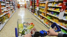 Na pultoch známeho supermarketu sa objavilo mäso so salmonelou