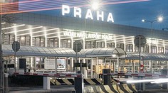 Problém je vyriešený. Informačné tabule na pražskom letisku opäť fungujú