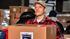 Messi daroval milióny, Ronaldo dres. Exspoluhráč Hamšíka a Lobotku je na mieste zemetrasenia v Turecku