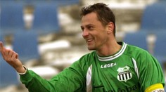 Chľastajte, ale v sobotu chcem vidieť výkon. Slovan zabudol federálny pohár v bare. Legenda súka historky