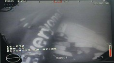 Odovzdali predbežnú správu o havárii lietadla AirAsia, ale nezverejnia ju
