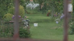 Záhradkári pri Trenčíne sú zúfalí. Kradnú im všetko, čo je železné