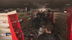 Neutíchajúci zvuk sirén a chaos. Náš štáb bol v Turecku svedkom rabovania