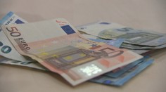 V poštovej schránke si našli obálku s peniazmi. Neznámy dobrodinec obdaroval časť dediny