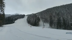 V uplynulých dňoch sa uvoľnili v Tatrách desiatky lavín. Ukážeme vám ich z vtáčej prespektívy