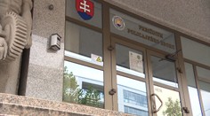 Trestné oznámenie si môže polícia prehadzovať ako horúci zemiak. V tomto prípade to trvalo 240 dní