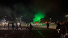 VIDEO: Odporcovia zákazu vychádzania v Amsterdame vyhodili do vzduchu most