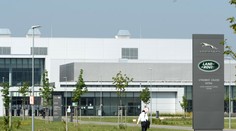 Volkswagen aj Jaguar opäť prerušili výrobu, chýbajú komponenty