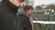 Ženu odmietli zamestnať na čerpacej stanici. Poslali ju domov s tým, že je stará