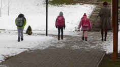 Rodičia a deti z Gbelian sú v strehu. Pohybuje sa tam záhadná dodávka