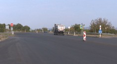 Jazdia po novej ceste, no cítia sa ako v bludisku. Na novej ceste pri Michalovciach už mesiac chýbajú čiary