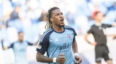 Problémový útočník Slovana Rodrigues sa mal vrátiť na Slovensko. Nad jeho budúcnosťou visia otázniky