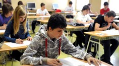 Deviataci robia prijímačky na stredné školy. Prihlášky podali aj Ukrajinci, no štát nevie, koľkí