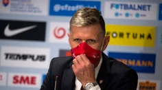 Tréner českej futbalovej reprezentácie a jeden hráč majú koronavírus