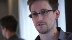 Bývalý spolupracovník tajných služieb USA Snowden zložil prísahu vernosti Rusku a dostal ruský pas