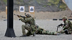 Našich paragánov preverujú na Lešti zástupcovia špeciálnych síl NATO