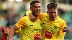 VIDEO: Žilina si výhrou nad B. Bystricou upevnila vedúcu pozíciu. Hostia dohrávali bez vylúčeného Godála