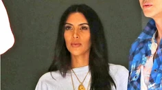 Ďalšie dieťa na ceste, Kim? Tieto zábery hovoria za seba