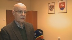 Starosta vraj napadol a zbil zamestnankyňu obecného úradu. Muž tvrdí, že terčom útoku bol on